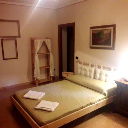 B&B La Casa Di Fuori Porta Gricignano Eksteriør billede