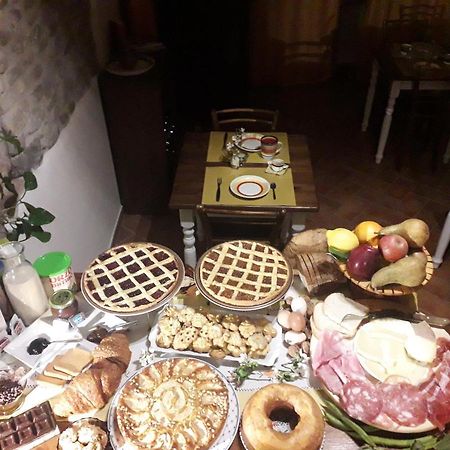 B&B La Casa Di Fuori Porta Gricignano Eksteriør billede