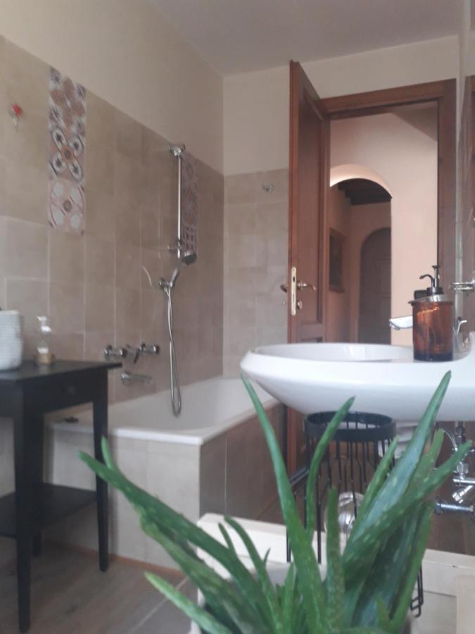 B&B La Casa Di Fuori Porta Gricignano Eksteriør billede